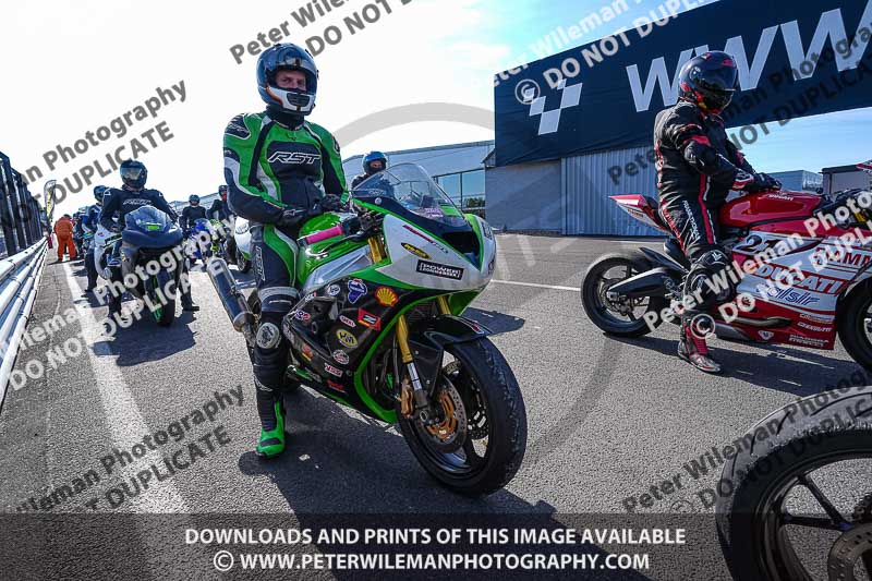 donington no limits trackday;donington park photographs;donington trackday photographs;no limits trackdays;peter wileman photography;trackday digital images;trackday photos